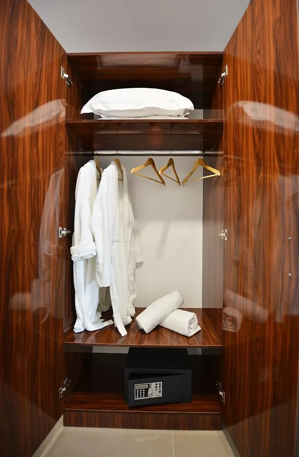 Luani-A Spa & Wellness Center Bahcallek